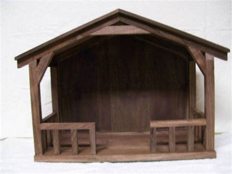 Purty Stable 20 W X 8 D X 14 H Made Of Walnut Nativity Stable