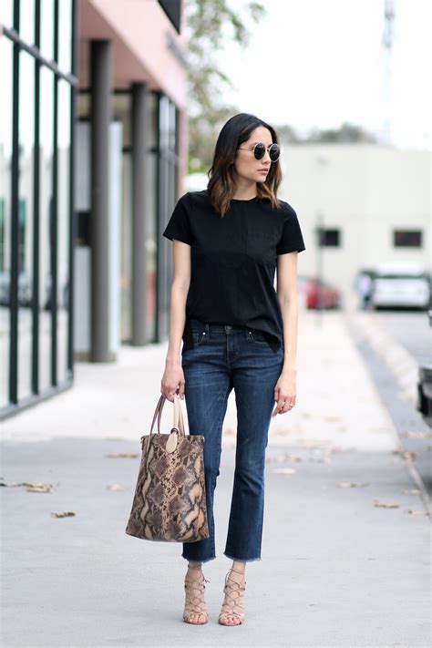 Cropped Flares Daily Craving Fashion Bloggers Cropped Jeans