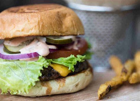 The Best Burgers In America Ranked By Our National Burger Critic