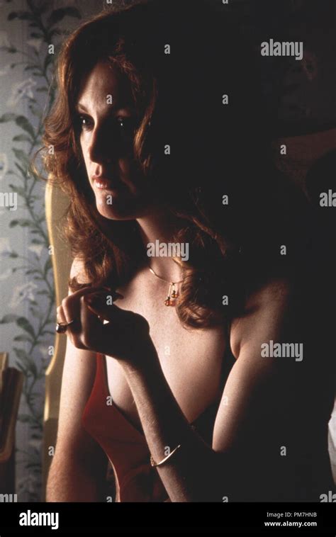 Julianne Moore Boogie Nights Fotografías E Imágenes De Alta Resolución Alamy
