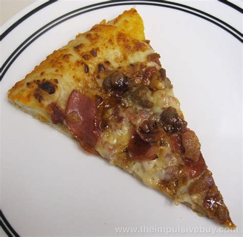 Review Pizza Hut Blakes Smokehouse Bbq Pizza The Impulsive Buy