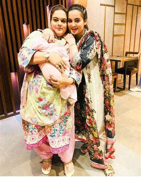 Latest Beautiful Pictures Of Aiman Khan And Muneeb With Their Daughter