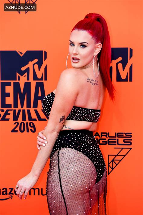 Justina Valentine At The Mtv Europe Music Awards At The Fibes