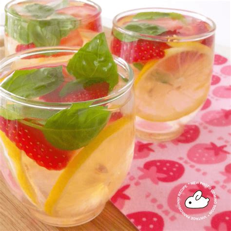Strawberry Lemon And Basil Water Pankobunny