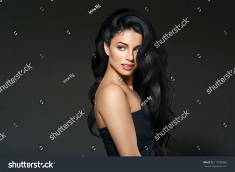 63 065件の「smooth black hair」の画像、写真素材、ベクター画像 shutterstock