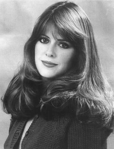 Pam Dawber Bun Hairstyles For Long Hair Actresses Hollywood Actor