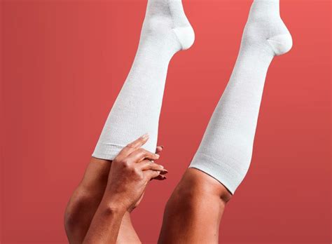 Wellow Compression Socks In 2022 Compression Socks Moisture Wicking Socks Socks