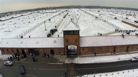 Auschwitz Showers Offend Some Visitors To The Former Nazi Camp Cnn