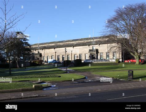 Kirkcaldy Museum Hi Res Stock Photography And Images Alamy