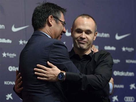 Andres Iniesta Agrees First Lifetime Contract At Barcelona Football