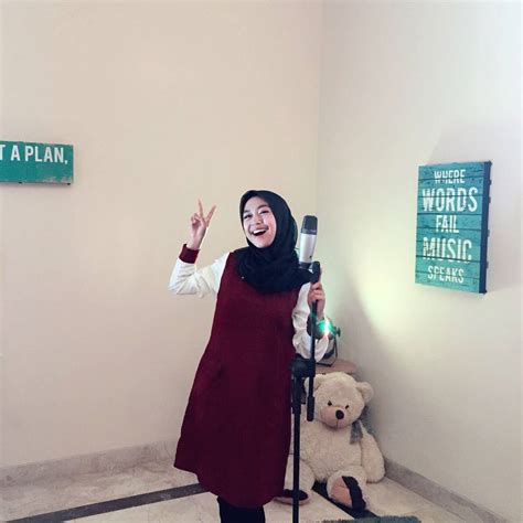 Comedy gokil kompilasi video instagram lucu dan kocak ngakak channel. 10+ Foto Terbaru dari Instagram Ria Ricis 2016 - Foto dan ...