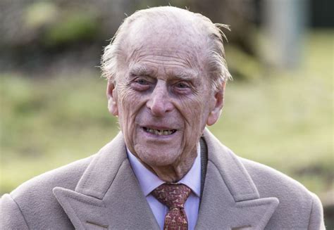 Duke of edinburgh leaves hospital after a month. LAS MONEDAS DE JUDAS: Coronavirus: Masón británico ...