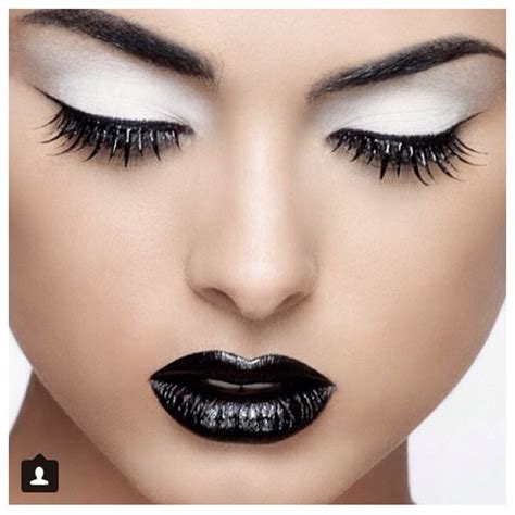 White Eyeshadow And Black Lipstick Makeup Looks Pinterest