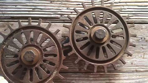 Homyl 4x industrial wooden gear steampunk wall decor art craft plaque 12cm+29cm. Antique Industrial Gear Wall Art Decor - YouTube