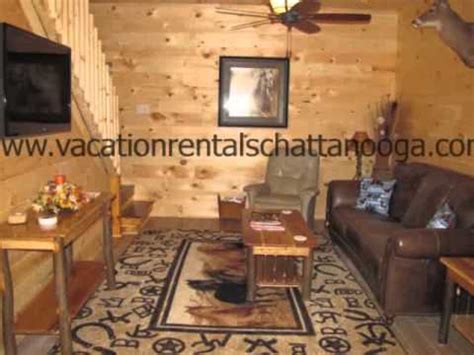 A castle rock lake area vacation experience is waiting for you. Castle Rock Cabin Cellar - www.vacationrentalschattanooga ...