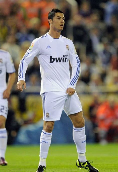 Cristiano Ronaldo Nudo In Campo Gay It