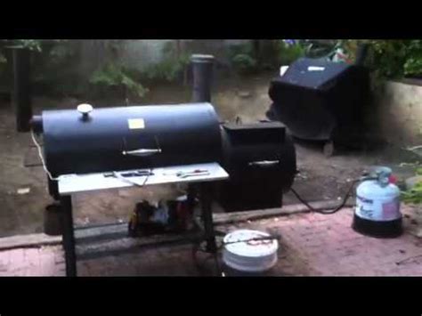 The longhorn reverse is the largest smoker in the oklahoma joe's lineup. Oklahoma Joe's Longhorn smoker modification - YouTube