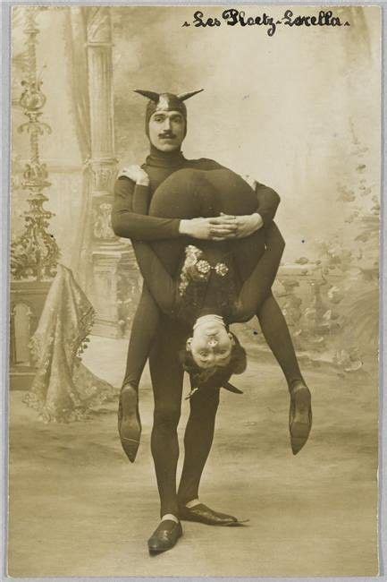 An Image On Imgfave Weird Vintage Vintage Circus Old Circus