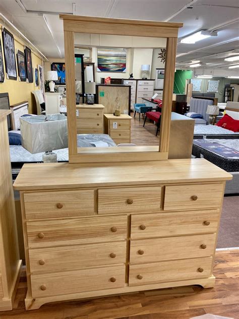 Pine 9 Drawer Dresser With Mirror Quality Furniture