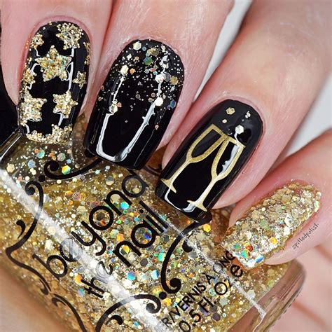 100 Best New Years Toe Nail Designs For Happy New Year Photo