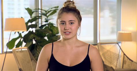 Lia Marie Johnson Does Another Disturbing Livestream Fans Worry About