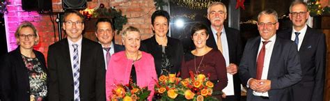 #mitarbeitermontag李 heute stellen wir euch unsere kollegin simone brezger vor. Meßstetten: Die erste große Ehrung seit der Fusion ...