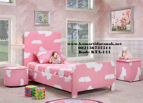 Desain interior rumah minimalis warna putih adalah desain standar atau umum digunakan pada desain interior rumah. Desain Rumah Warna Pink - Mabudi.com