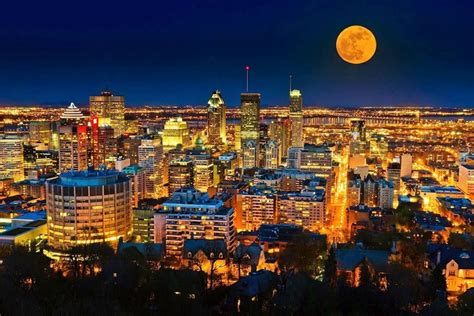 Montreal Full Moon Visit Montreal Canada Travel Canadian Travel