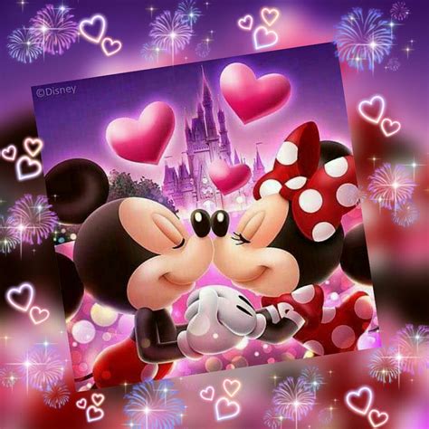 Cette image a été redimensionnée en 700x500 pixels. Pin by Sylvie Huneault on ♡Mickey & Minnie...Together ...