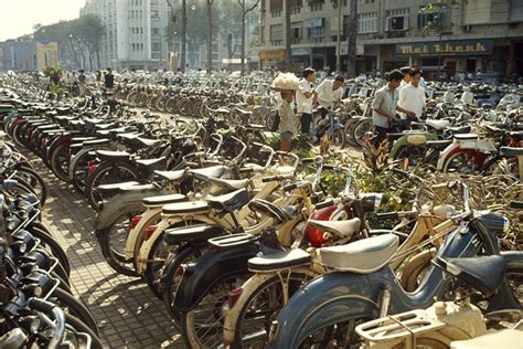 Maybe you would like to learn more about one of these? Những chiếc xe gắn máy vang bóng một thời, người Sài Gòn ...