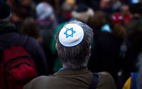 Jewish Man Wearing Kippa Assaulted In Germany The Times Of Israel
