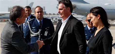 Both finalists have also profited from propaganda. Bolsonaro faz discurso de abertura da Assembleia Geral da ...