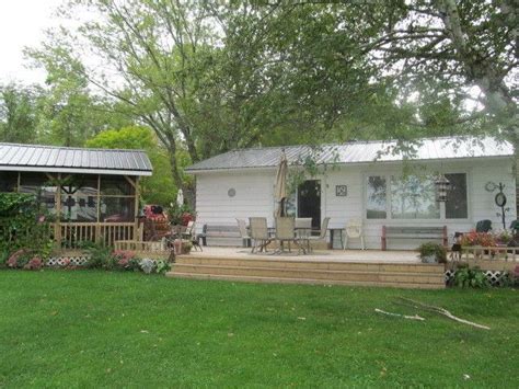 Beautiful Cottage On Rice Lake Has Cablesatellite Tv And Washer