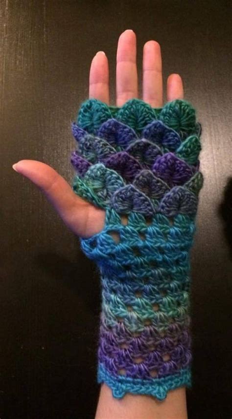 Home crochet & knit crochet dragon scale fingerless gloves free crochet patterns. Dragon Scale Finger-less Crochet Gloves | Fingerless ...