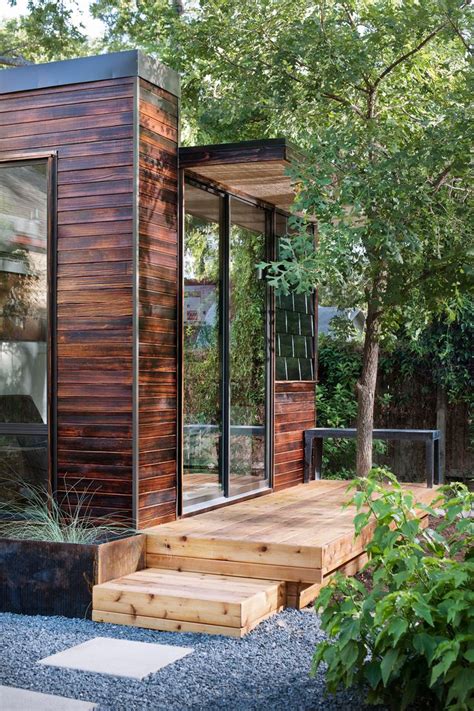 Shou sugi ban (yakisugi) is an ancient technique with japanese wood burning siding. Pin by Maureen McCabe on Homes | Pinterest