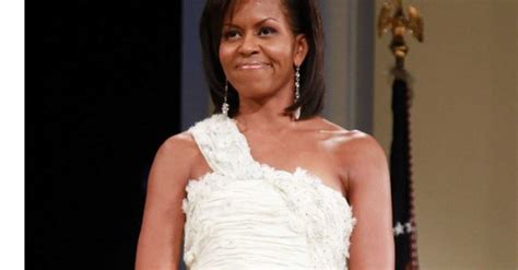 Michelle Obama Elle D Pense Euros En Lingerie Fine