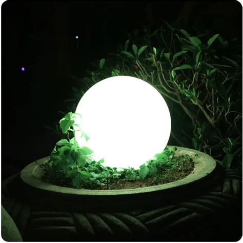 D30cm Waterproof Led Ball Outdoor Led Ball Lamp Glowing Waterproof Led