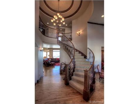 Pin By Colorado Dream Properties Inc On Dream Foyers Italian Villa
