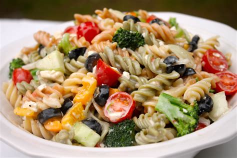 Plus, it never feels good to show up to a party with a dish. The Best Creamy Italian Pasta Salad | I Heart Recipes
