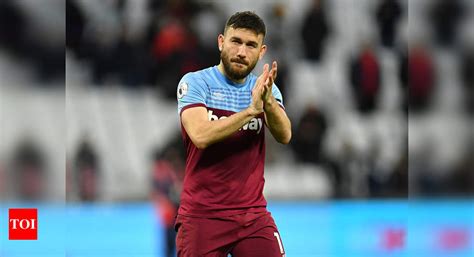 West Brom Sign Midfielder Snodgrass From West Ham Football News Times Of India