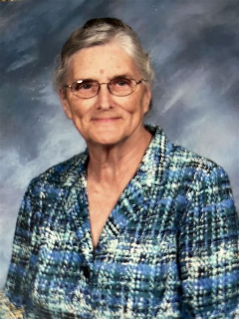 Geraldine Harris Coleman, November 18, 1931~June 7, 2023 | Beards