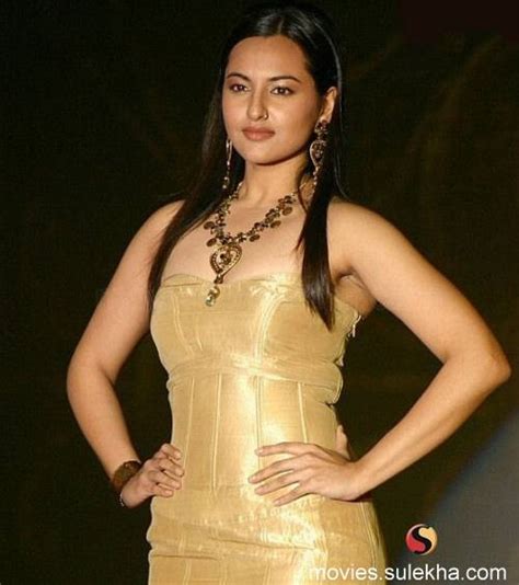 Sexy And Spicy Sonakshi Sinha Hot Images Free Top Fun