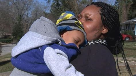 Dramatic Video Shows Police Rescue Baby Allegedly Kidnapped By Mother S Ex Babefriend ABC News