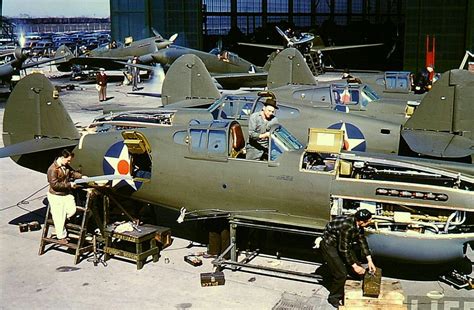 Daily Timewaster Curtiss P 40s Being Assembled At The Bell Aviation