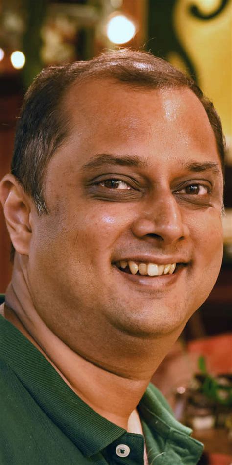 Dasgupta, film kariyerinin ilk aşamalarında, satyajit ray'in gerçekçi filmlerinden esinlenerek filmler. Speakers | Times LitFest Delhi 2019 - Delhi Literature ...