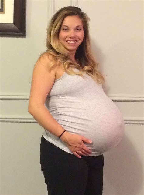 40 Weeks Pregnant With Sextuplets