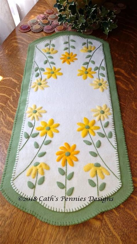 Bright Bursts Of Sunshine Wool Applique Table Runner Wool Applique