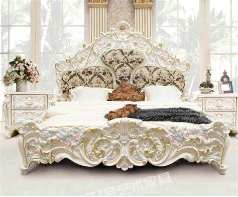 Source romantic princess bed furniture wood craved luxury bedroom furniture classic italian bedroom furniture champagne bed set on m.alibaba.com. China Luxury French Style Nandmade Bedroom Furniture ...