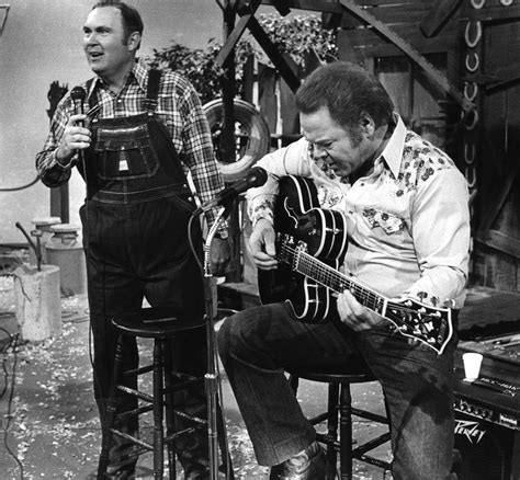 Roy Clark Hee Haw Star And Country Guitar Virtuoso Dies Music