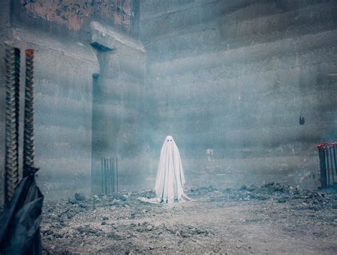 A Ghost Story Chills And Makes You Wonder Time